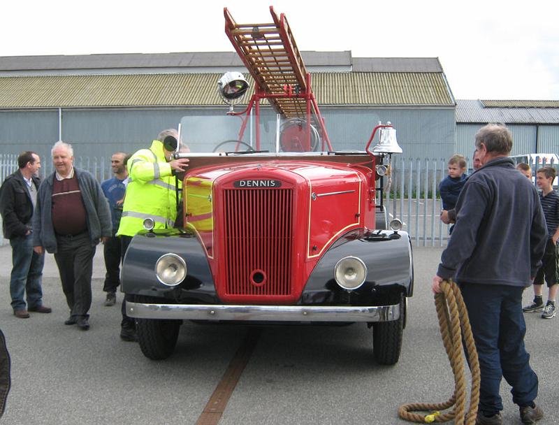 sg_IMG_0450.jpg - Saturday PM in Crewe Alexandra FC car park - Mayor's Charity Fire Engine Pull awaits